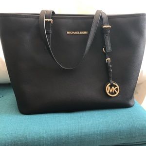 Michael Kors Tote